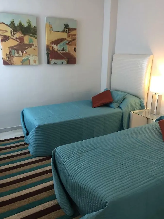 Beautiful 2 Bedroom Apartment @ Puerto Banus! Marbella