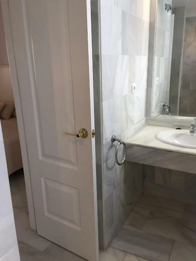 Beautiful 2 Bedroom Apartment @ Puerto Banus! Marbella Spain